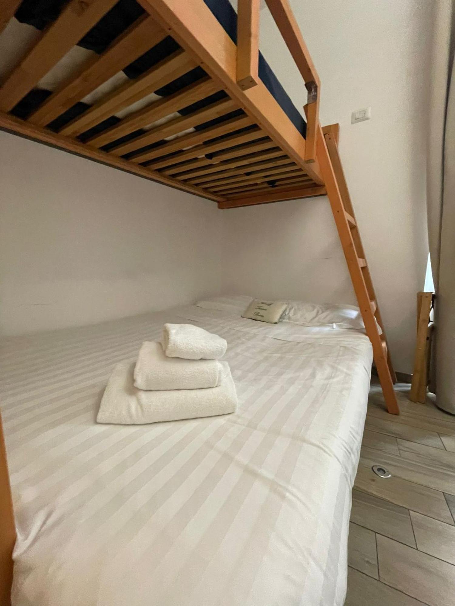 Flatinrome Trastevere Deluxe - Patio Roma