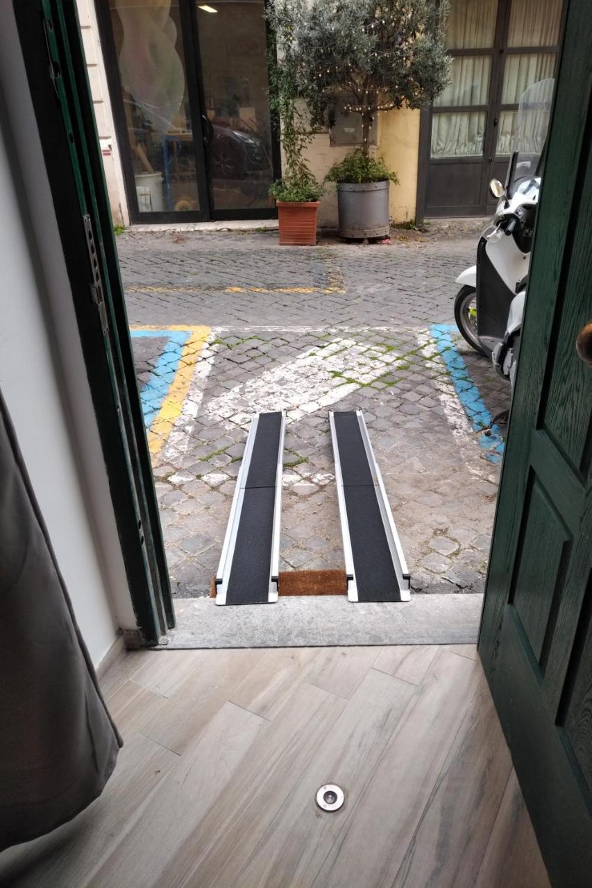 Flatinrome Trastevere Deluxe - Patio 3* Roma